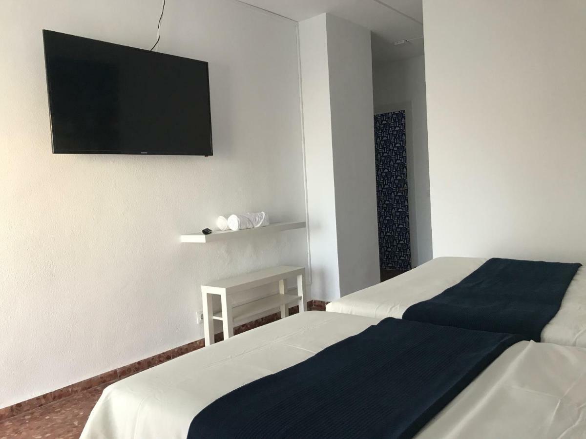 Hotel Playa San Cristobal อัลมูเญการ์ ภายนอก รูปภาพ